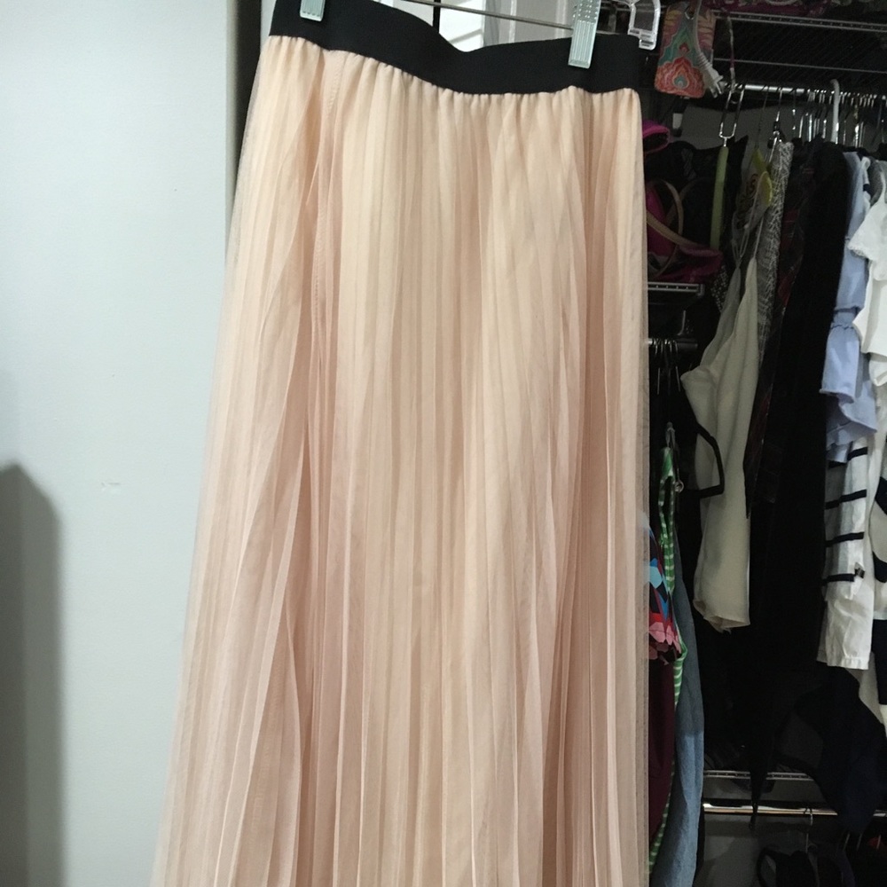 Tulle skirt